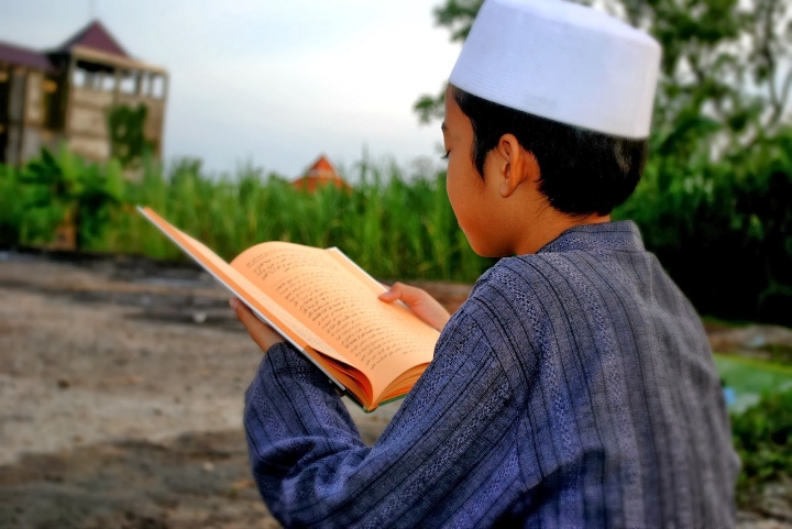 Sekolah Islam dengan pengajaran bahasa Arab