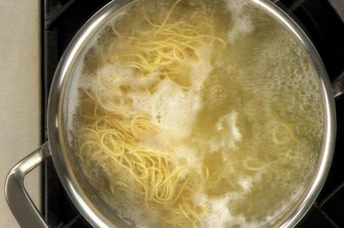 cara membuat mie tidak lembek