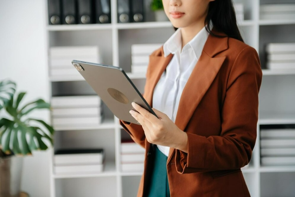 Tata Letak Website Perusahaan